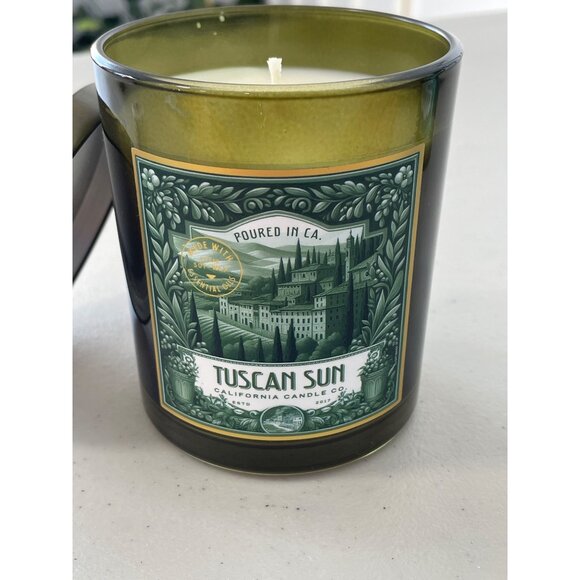 Leoben Company Scented Candle 9oz Tuscan Sun Green Glass Jar Lead Free Wicks - Picture 3 of 7
